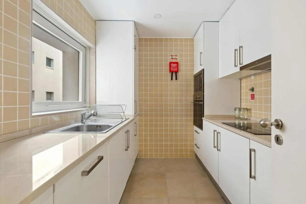 Beautiful 2 Bedroom Apartment In Bairro Alto Lisbon