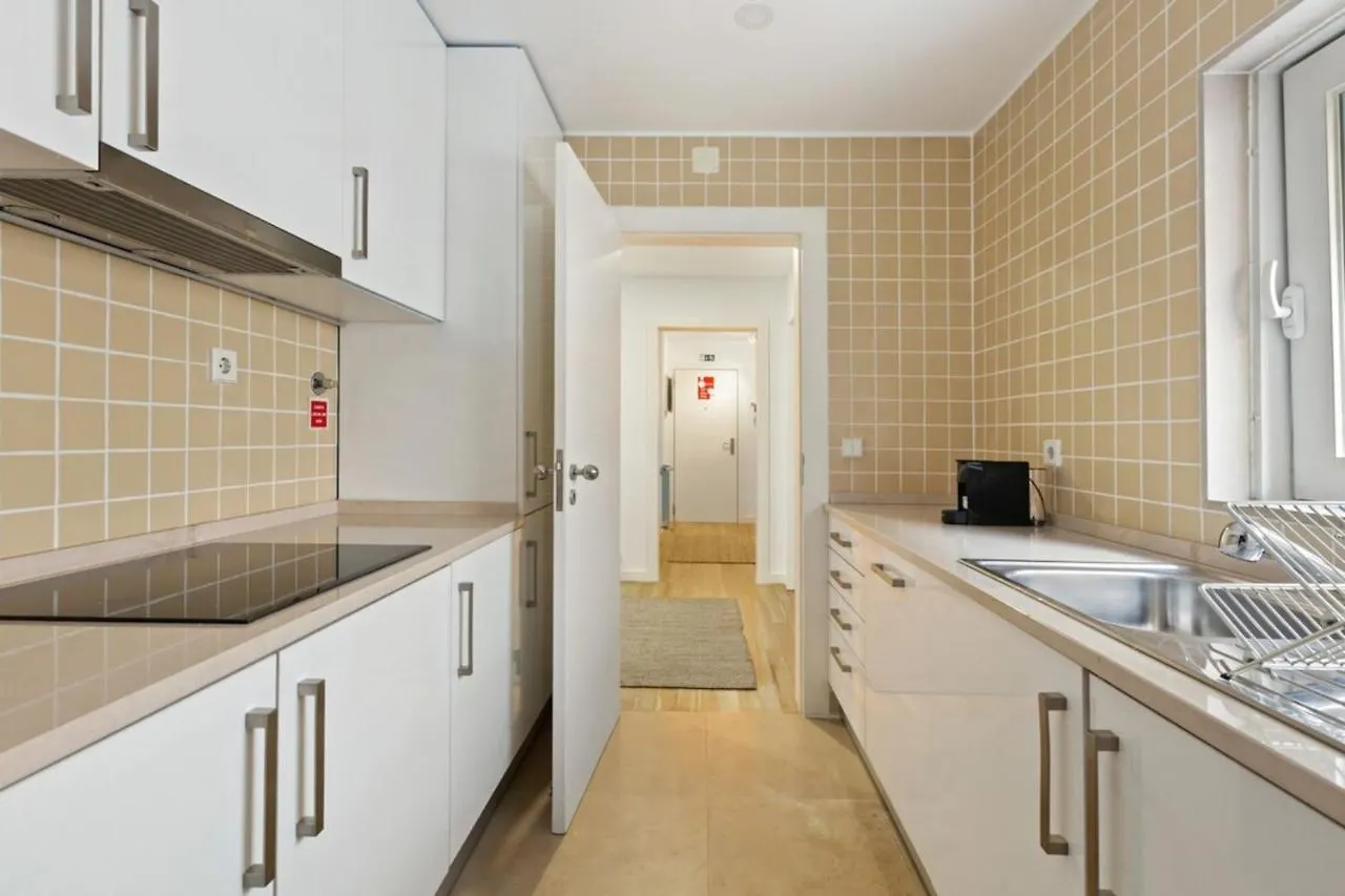 Beautiful 2 Bedroom Apartment In Bairro Alto Lisbon